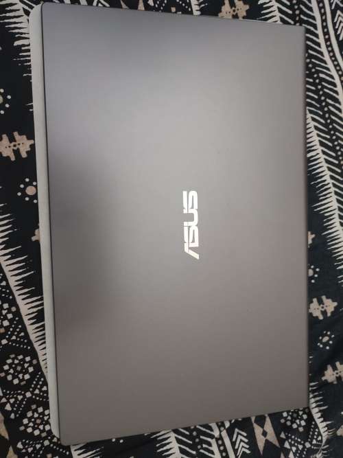 Asus X515M
