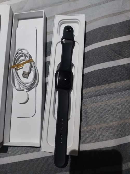 Apple Watch SE 44mm Space Grey GPS