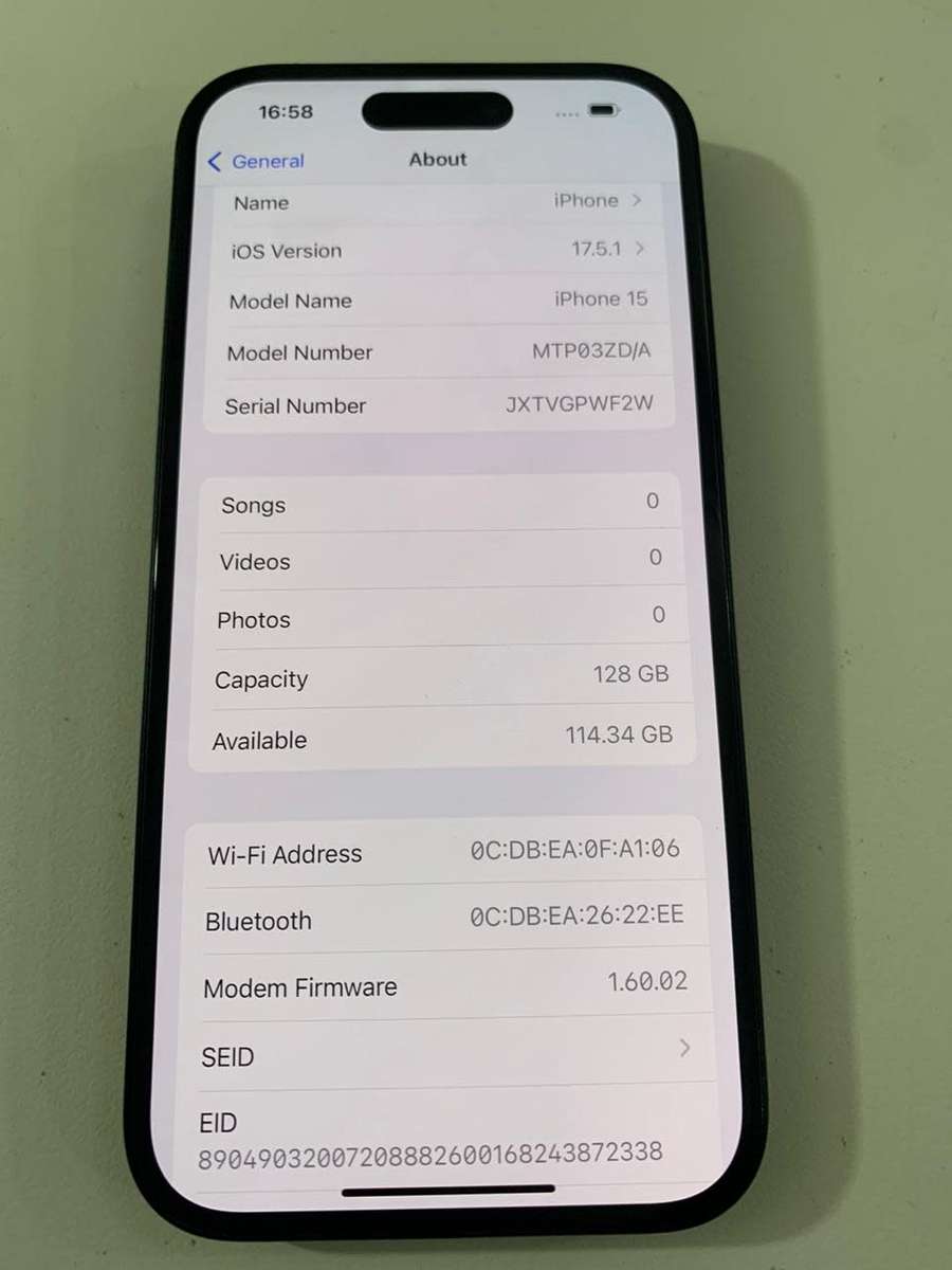 Apple iPhone 15 128GB Black
