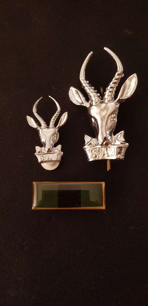 SADF Infantry Set -Beret Badge,balkie and collar Original