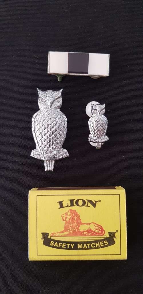 SADF Military Intelligence Beret Set Original Beret Badge,Balkie and Collar