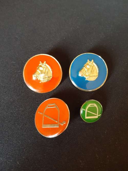 Equestrian Badge Set