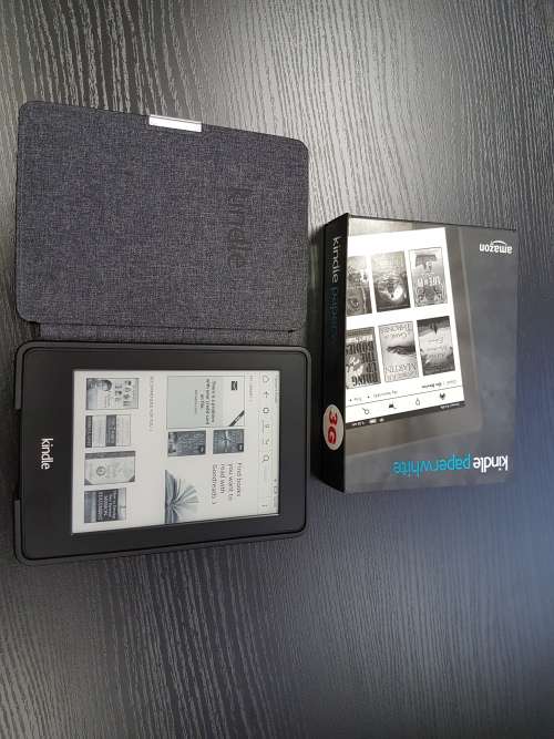 Kindle Paperwhite 3G+Wifi 4GB + Kindle Pouch