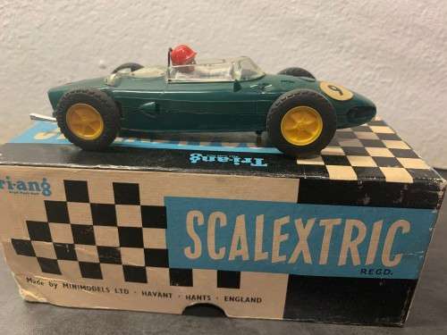 CLASSIC VINTAGE TRIANG SCALEXTRIC MM/C62 FERRARI 156 "SHARKNOSE" 1:32 SLOT CAR