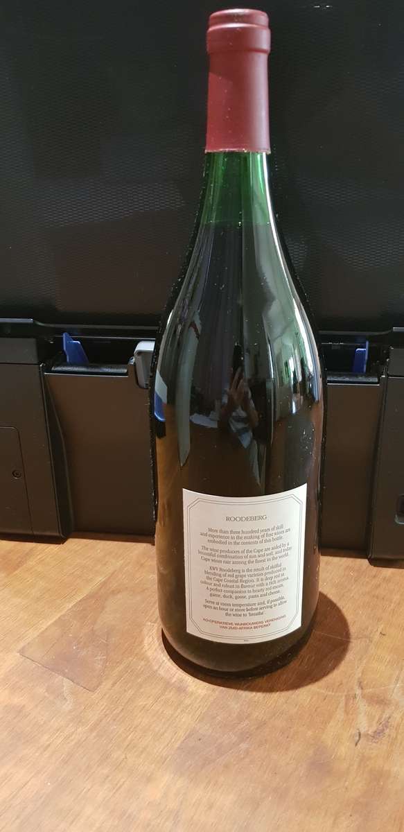 VINTAGE 1981 (42yrs old) KWV ROODEBERG MAGNUM 1.5 LITER - COLECTABLE ITEM