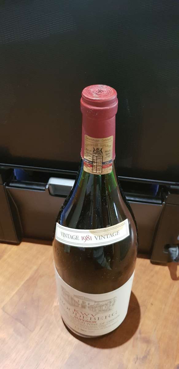 VINTAGE 1981 (42yrs old) KWV ROODEBERG MAGNUM 1.5 LITER - COLECTABLE ITEM