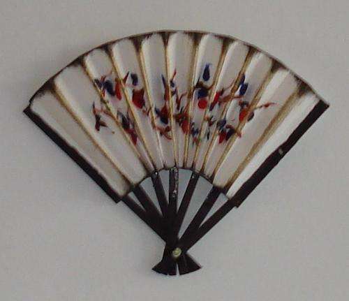 white fan