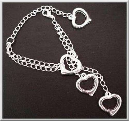 Charming Heart Bracelet (Style 1)