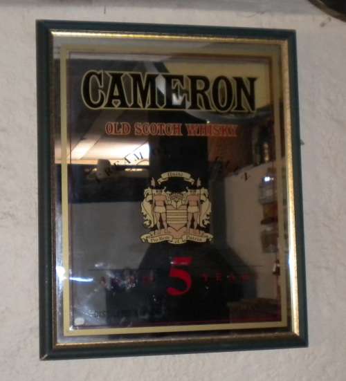 AWESOME BAR MIRROR CAMERON SCOTCH WHISKY