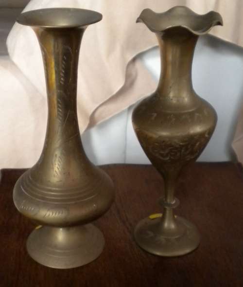 2 X BRASS VASES 195 MM HIGH R60.00 FOR BOTH
