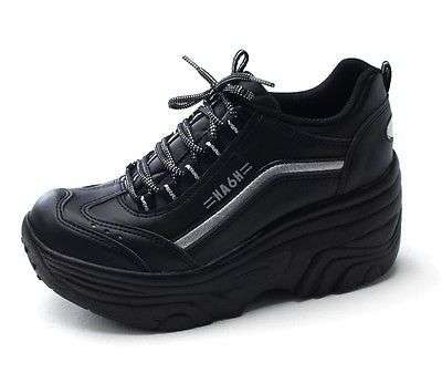 WAS R750 - PLATFORM TAKKIES SNEAKERS. Size 6 - Bought overseas. BLACK. 8CM HEEL.