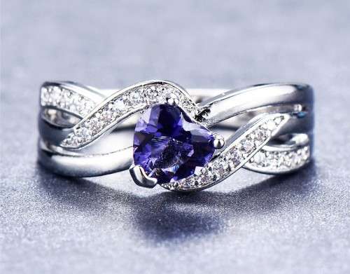 COURIER DELIVERY. Gorgeous Purple CZ Heart Solitaire Ring with Accents. Size 6-10 available.
