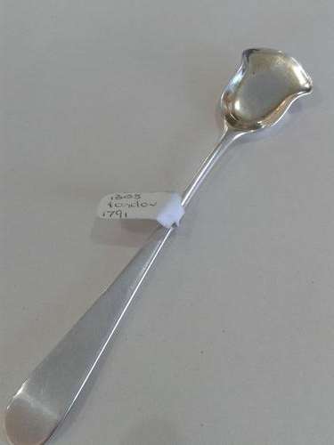Hallmarked Silver Salt Spoon London C1791 by George Gray