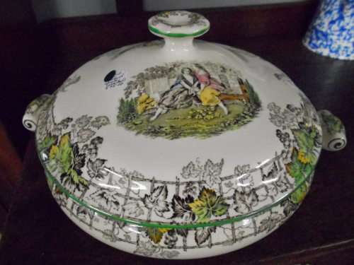 Copeland Spode Vegetable Bowl with Lid
