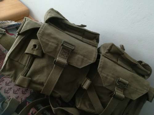 S.Army Kidney Pouch Bag + Yoke