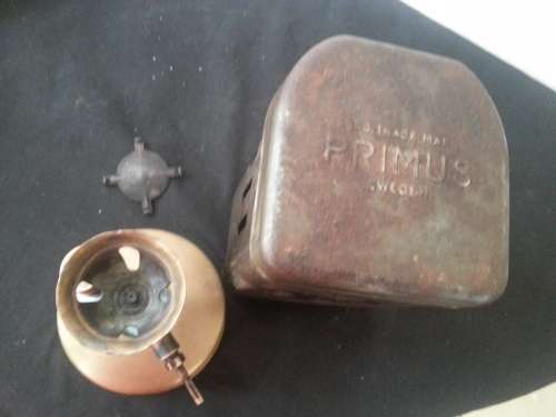 PRIMUS 71 STOVE 1940s ( including key )