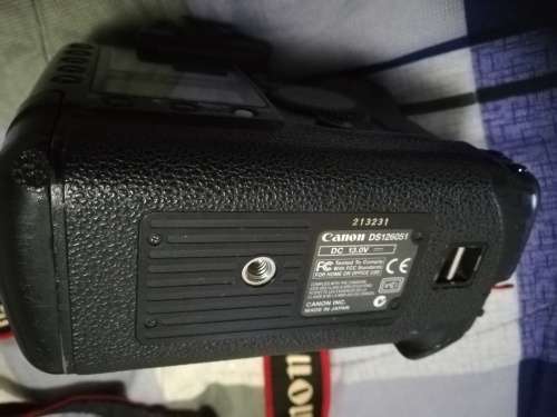 CANON EOS - 1D MARK11 CAMERA