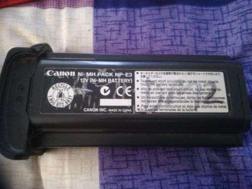 CANON EOS - 1D MARK11 CAMERA