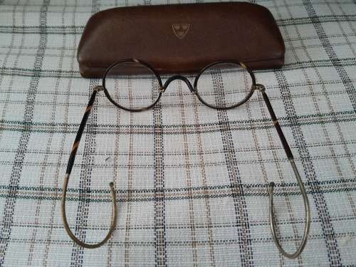 Rhodesia Made Specticals