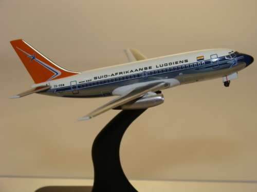 SAA South African Airways B737-200, ZS--SBM, "GAMTOOS', scale 1/400 by AVIATION 400