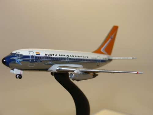 SAA South African Airways B737-200, ZS--SBM, "GAMTOOS', scale 1/400 by AVIATION 400