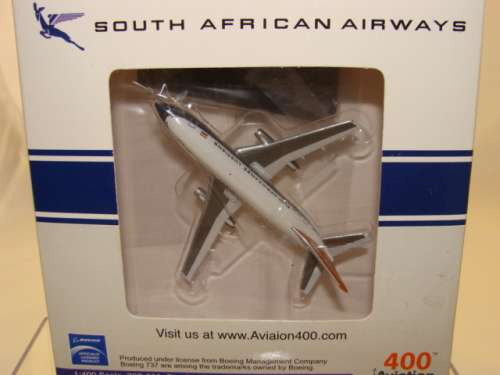SAA South African Airways B737-200, ZS--SBM, "GAMTOOS', scale 1/400 by AVIATION 400