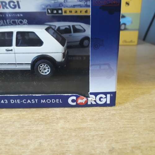 CORGI VANGUARDS VOLKSWAGEN VW GOLF, 1/43, DIE-CAST, MINT IN PERSPEX CASE, LIMITED EDITION
