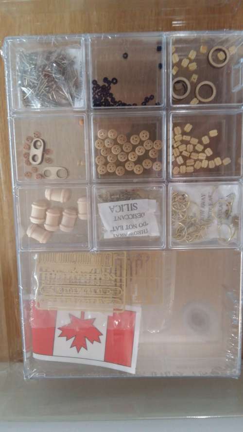 Latina 22453 Bluenose II Ship Model Kit, 22453, 1:75, tall schooners, New in box