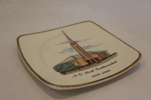 Drostdy Ware NG Kerk Grahamstown Plate