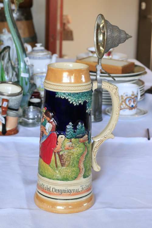 Large 1,5ltr Decorated Beer Stein