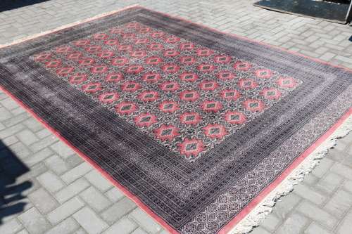 Vintage Persian Carpet (310 x 226 cm)