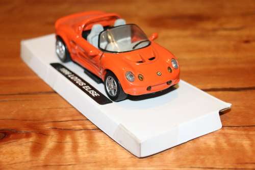 NewRay - 1996 Lotus Elise