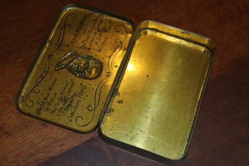 1940 Greetings from South Africa WWII Chocolate Tin