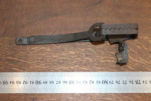 Vintage REX Gin Trap