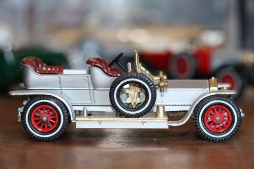 Vintage Matchbox Models of Yesteryear - 1906 Rolls Royce Silver Ghost