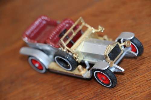 Vintage Matchbox Models of Yesteryear - 1906 Rolls Royce Silver Ghost