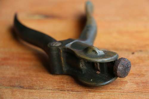 Vintage ECLIPSE No.77 Saw Set