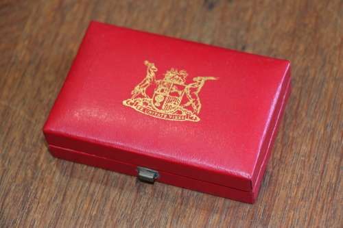 Beautiful 1988 DIAS Silver South Africa One / 1 Rand in SAM Box