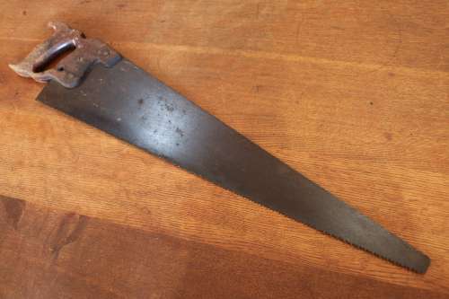 Vintage DISSTON PHILA Carpenters Hand Saw