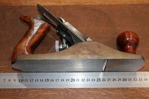 Vintage No.4 Hand Plane
