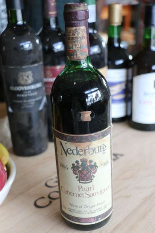 Beautiful 1986 Nederburg Paarl Cabernet Sauvignon - 750 ml