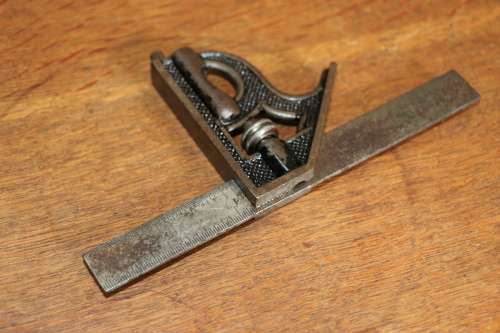 Beautiful Vintage LSS Co (STARRETT) No.290 Combination Square