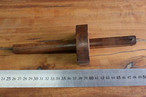Beautiful Vintage TV WEBB Carpenters Marking Gauge
