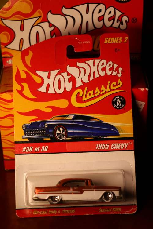 2005 HOT WHEELS Classics Series 2 Diecast Model - 1955 Chevy