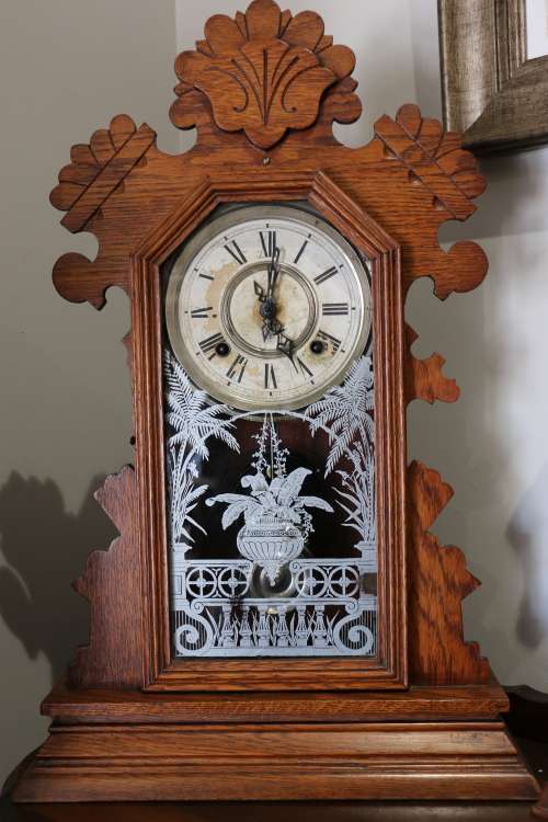 Beautiful Antique Ansonia Mantle Clock