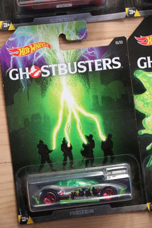 2016 HOT WHEELS GHOSTBUSTERS Diecast Model Set - 7 of 8 Cars