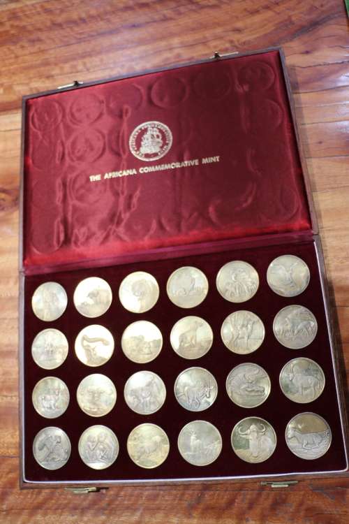 The Africana Commemorative Mint - 50th Anniversary Medallion Set - The Wildlife Society