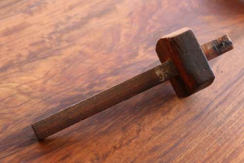 Beautiful Antique Carpenters Marking Gauge