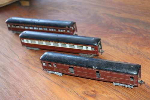 Vintage Fleischmann Carriage / Coach Set (3 Coaches)