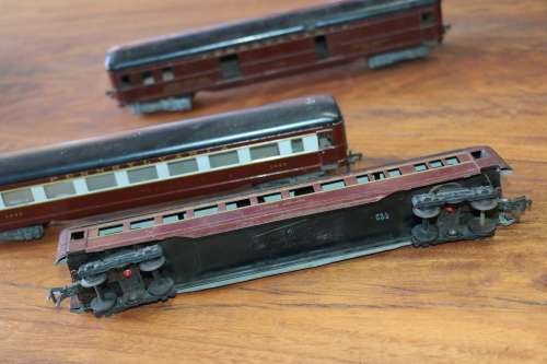 Vintage Fleischmann Carriage / Coach Set (3 Coaches)
